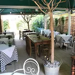 Hotel Bardolino 2* باردولينو