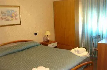 Szálloda Hotel Bardolino 2*