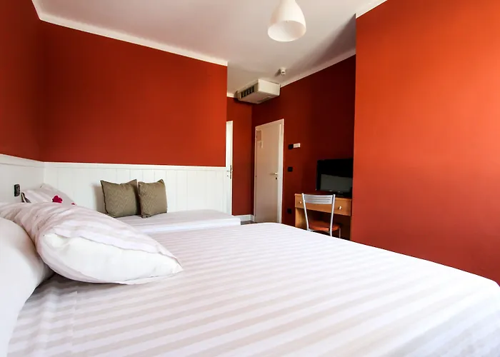 فندق Hotel Bardolino باردولينو