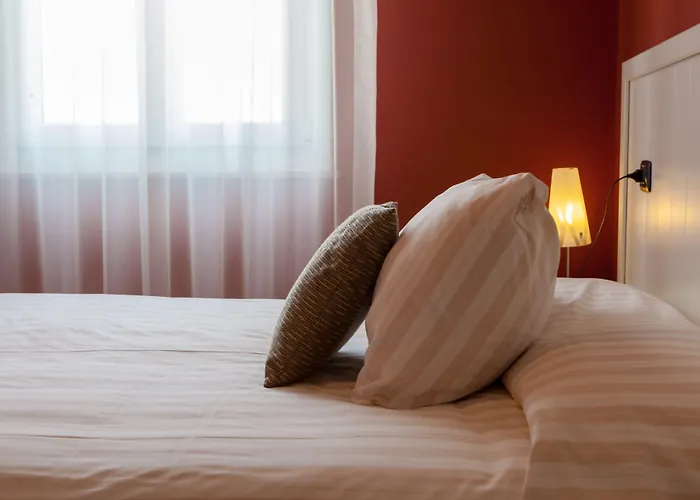 فندق Hotel Bardolino باردولينو